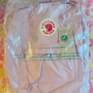 Fjallraven Kanken Pink Backpack Fjällräven Kånken